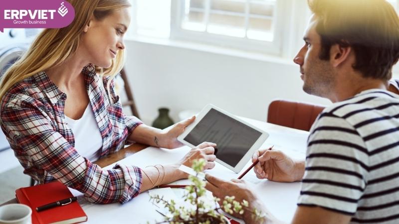 Ưu điểm và hạn chế của phần mềm quản lý doanh nghiệp ERP miễn phí